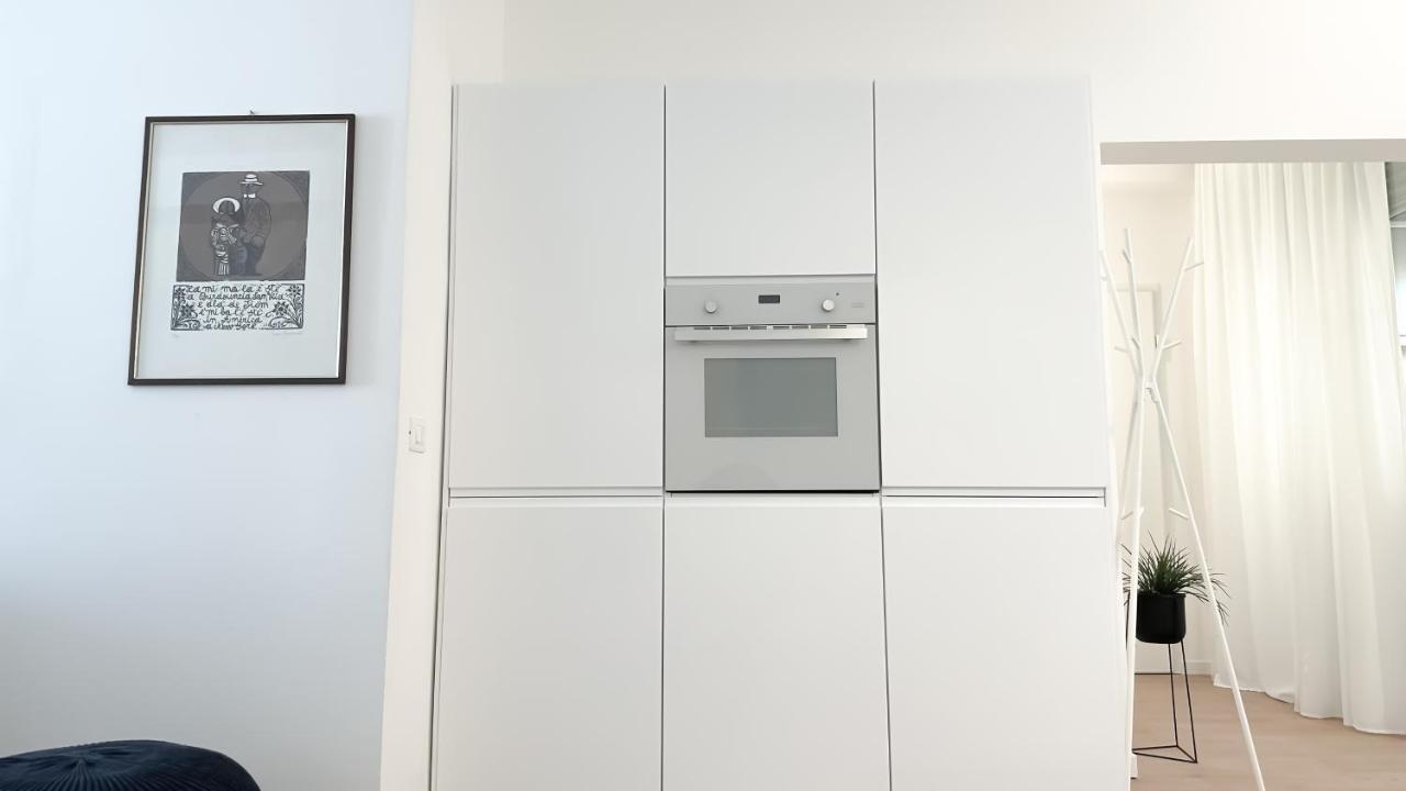 Atelier Rimini - Affitti Brevi Italiaアパートメント エクステリア 写真